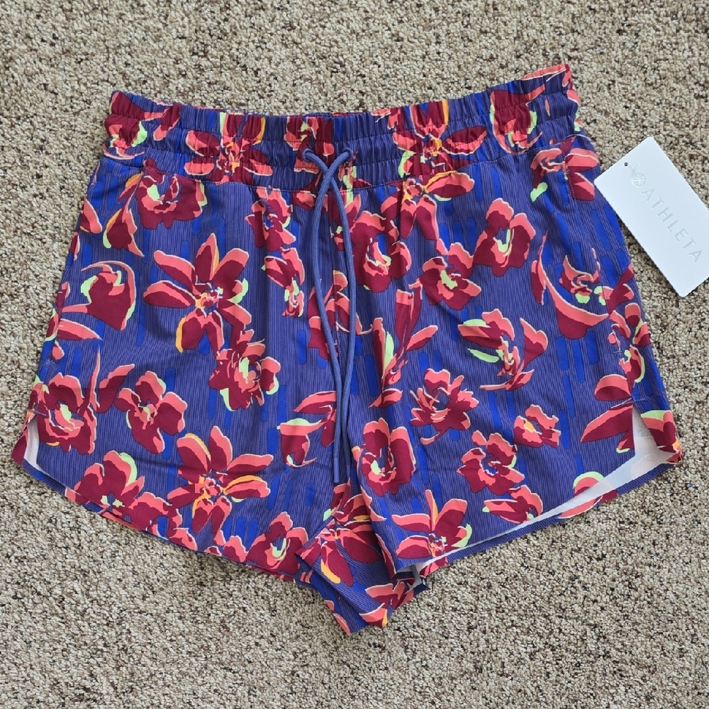 NWT Athleta sz SP Crossroads Shorts